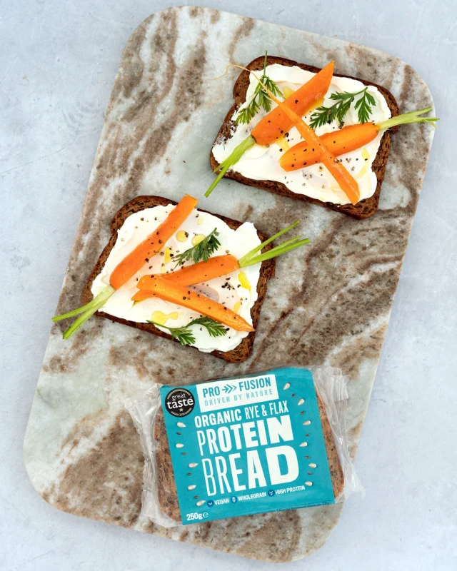 What is better than a carrot cake? Carrot cake with a Profusion twist of course! 🥕💪

We used our Profusion Protein Bread, topped with cream cheese, carrots and spring greens too make this carrot cake inspired toast! 

Save this post to try this amazing Easter-themed lunch 🐣

#easter #carrotcake #proteinrecipe #plantbased