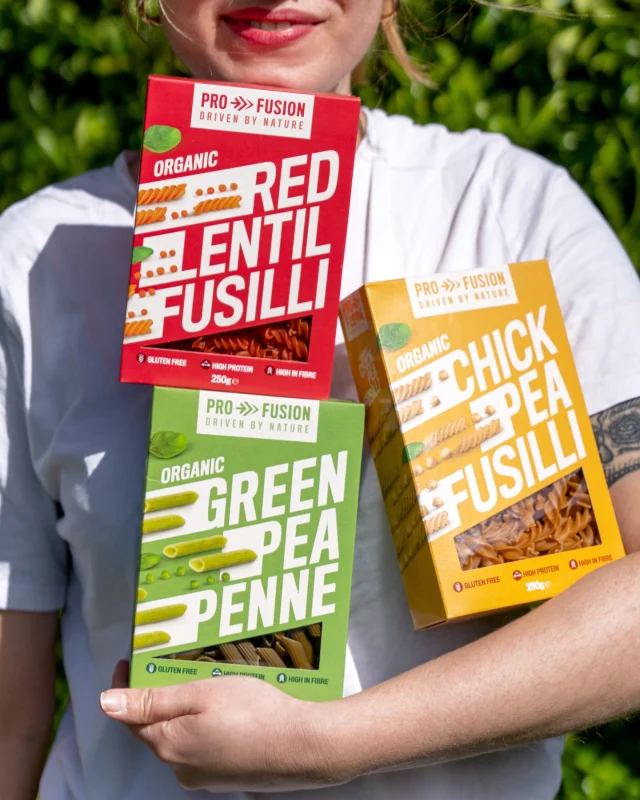 ✨ Elevate your meals with our nutritious protein-packed pastas! 🍝 Made from wholesome chickpeas, vibrant red lentils, and green peas, these are not only delicious but also a fantastic source of plant-based protein. Perfect for a healthy dinner or a quick lunch, our pastas are a great choice for anyone looking to fuel their body with goodness. 🌱💪 #ProteinPasta #HealthyEating #PlantBased #Chickpea #RedLentil #GreenPea #NourishYourBody