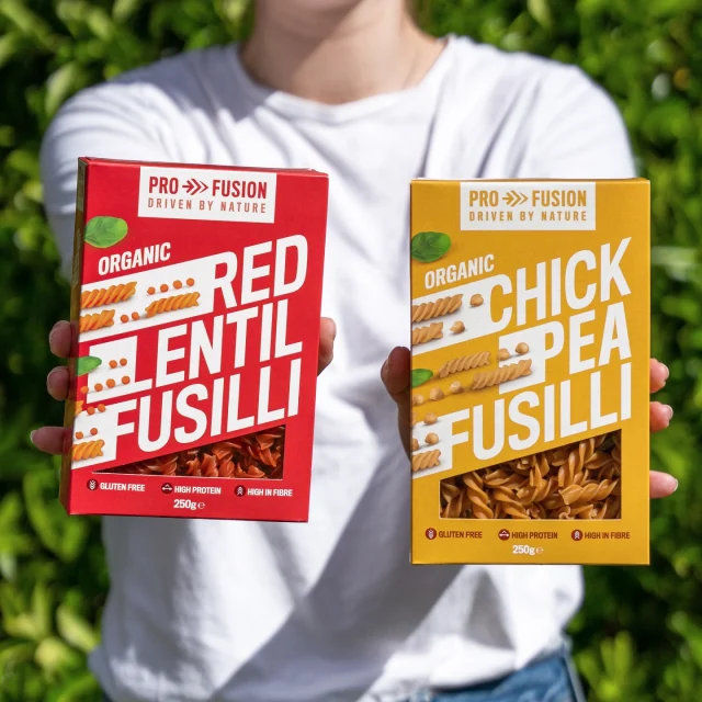 Elevate your pasta game with our high-protein Red Lentil Fusilli and Chickpea Fusilli! Packed with plant-based goodness, these delicious alternatives not only satisfy your cravings, but also fuel your body with essential nutrients. Perfect for a wholesome meal that doesn't compromise on taste, they're a fantastic choice for anyone looking to boost their protein intake while enjoying their favourite comfort food. 🍝💪